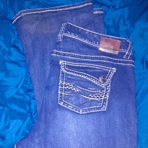 Maurices plus size embellished button pocket jeans